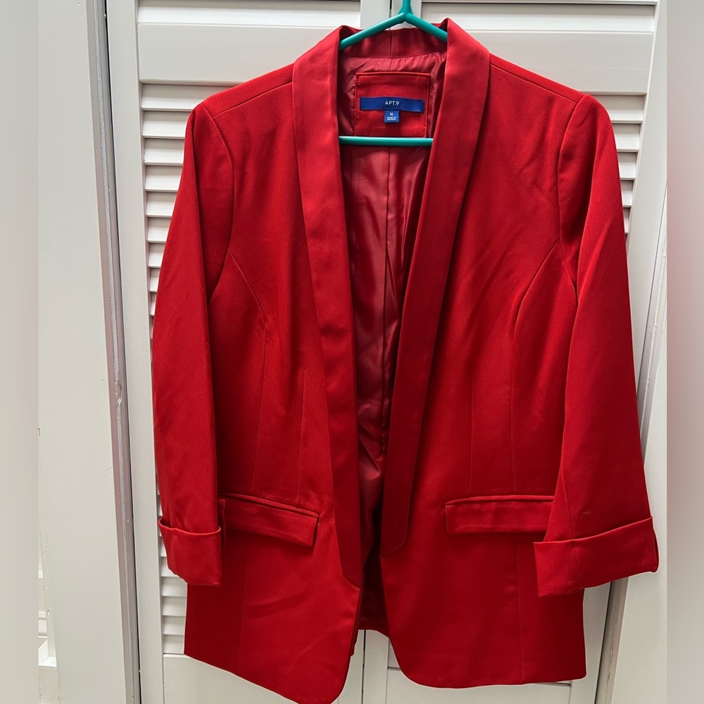 Woman’s Apt 9 Red blazer jacket size medium EUC